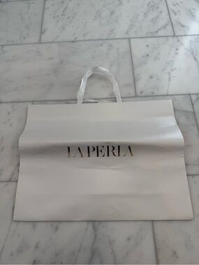 La Perla White Paper Shopping Bag Tote with Gold Logo
